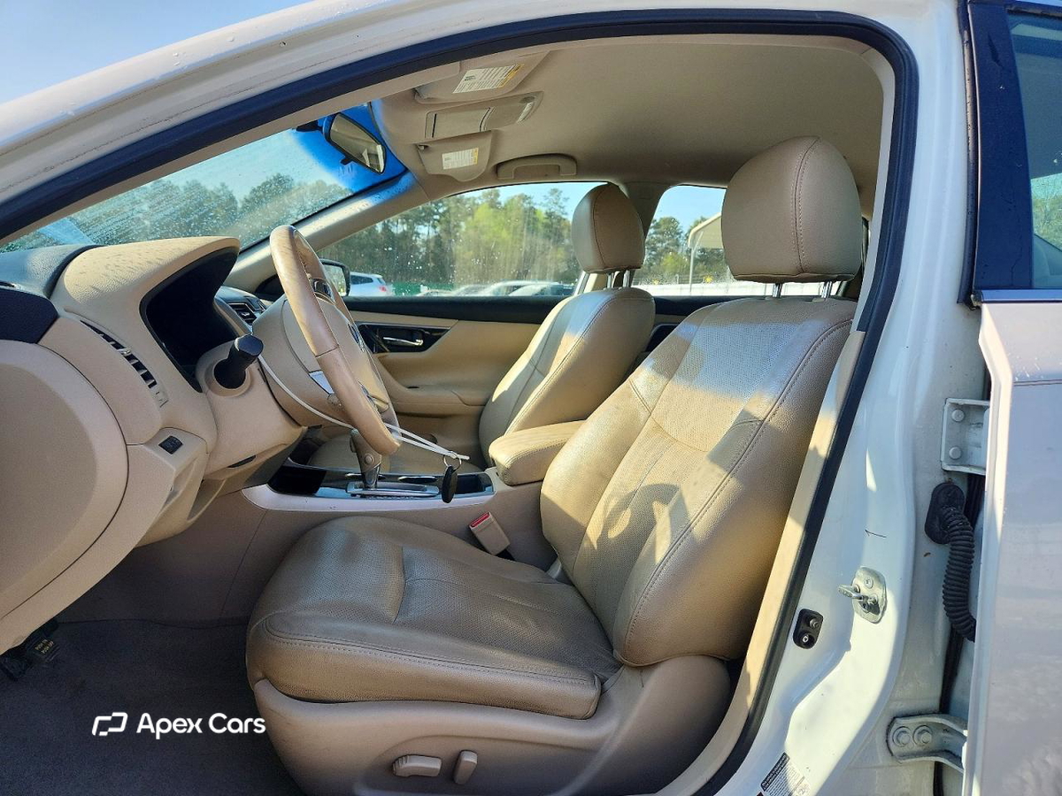 Nissan Altima 2014