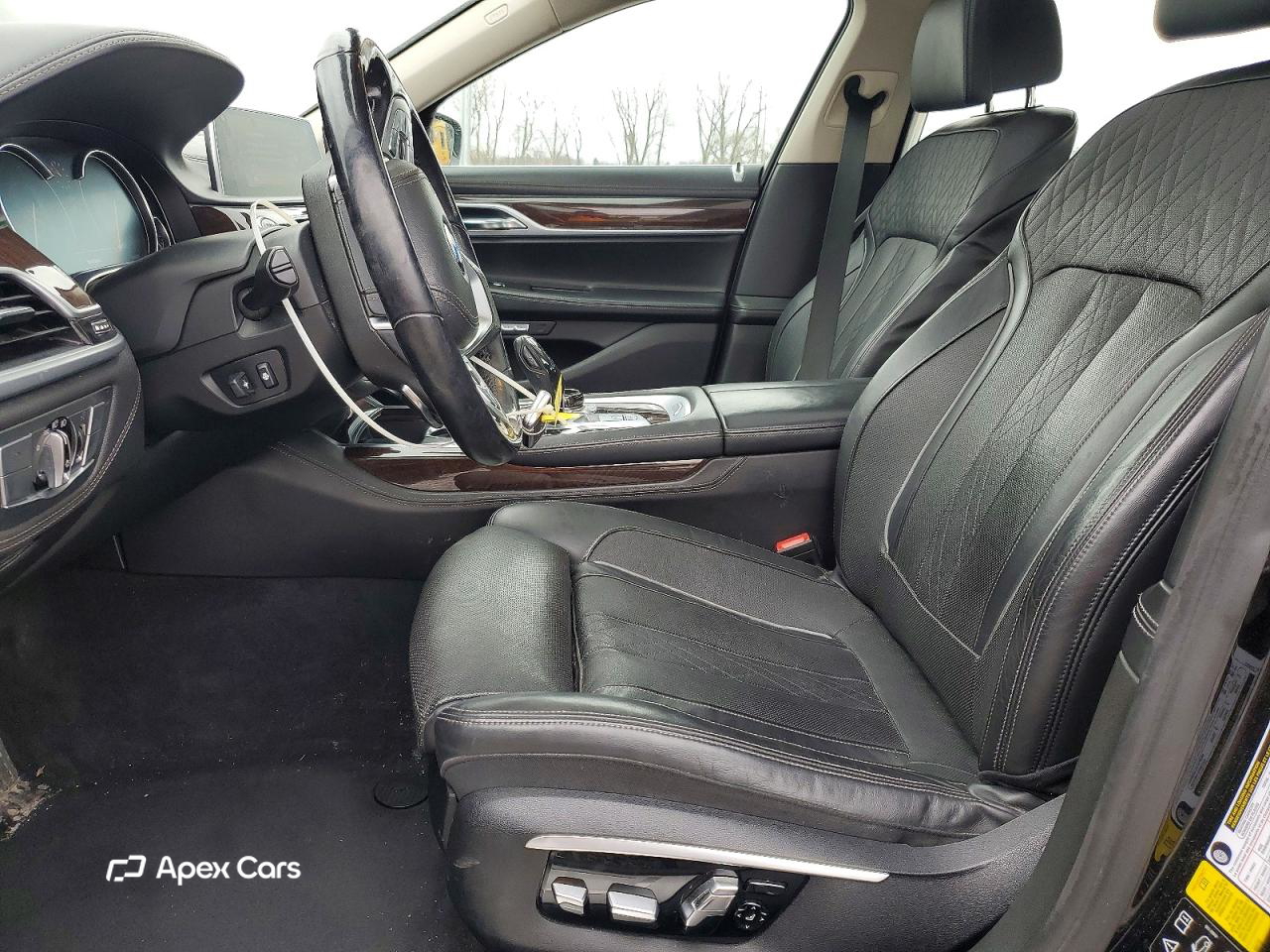 BMW Series 7 2016