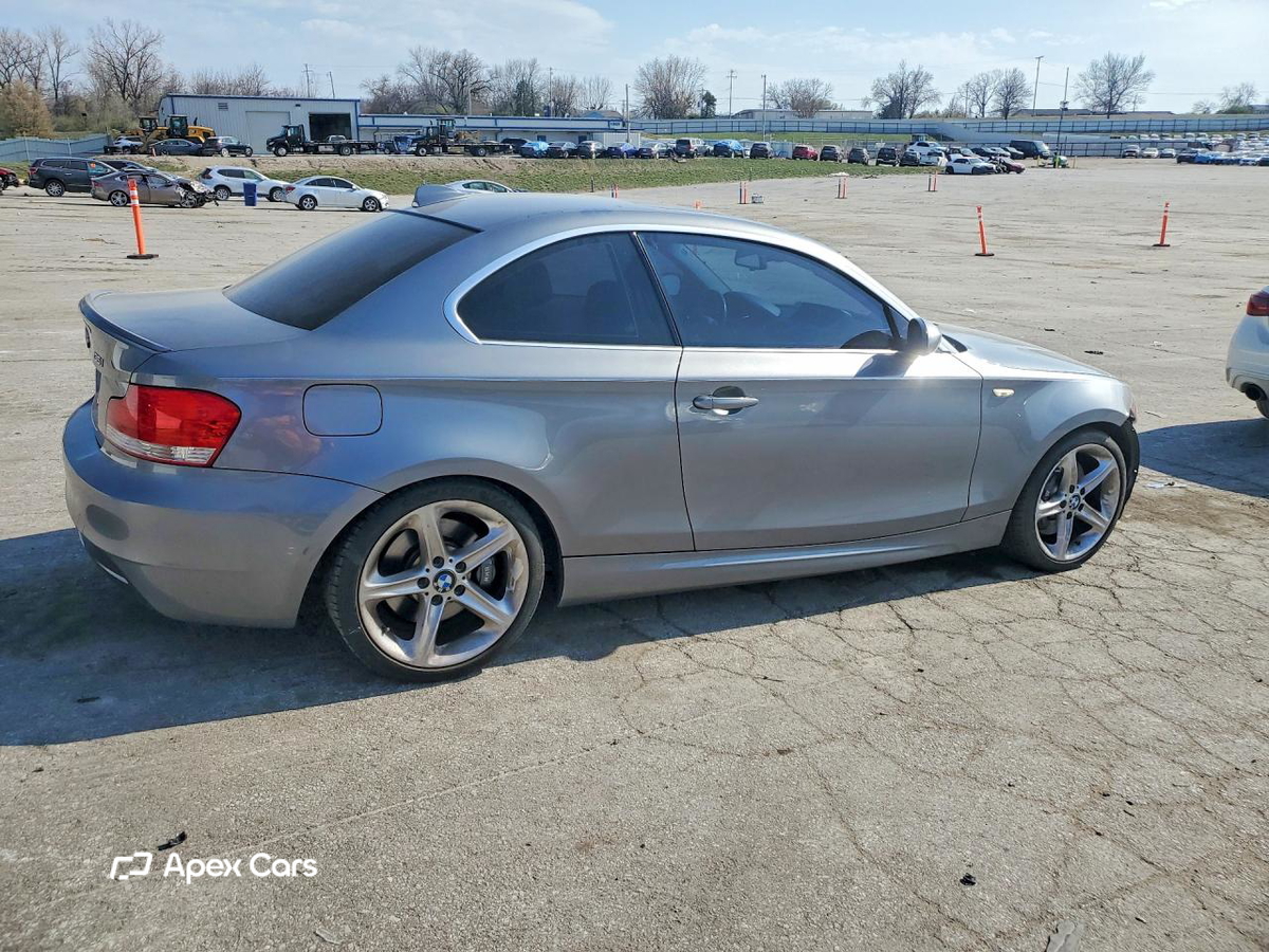 BMW Series 1 2009