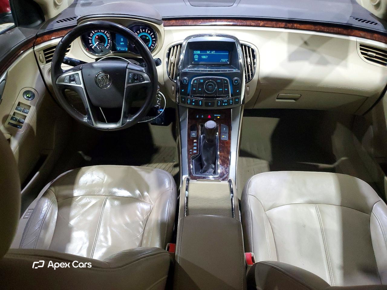 Buick LaCrosse 2011