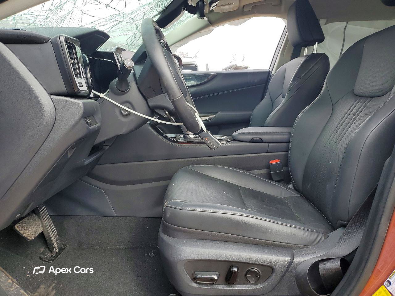 Lexus NX 2025