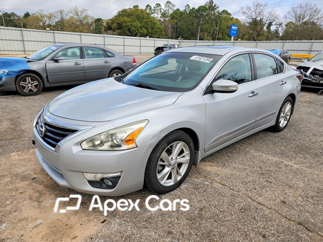 Nissan Altima 2015 - Zdjęcie 1 z 13