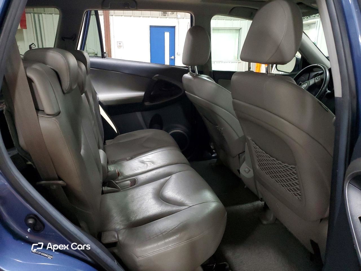 Toyota RAV 4 2010