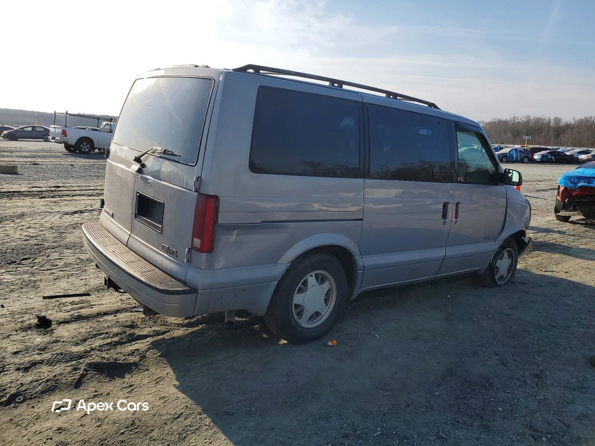 GMC Safari 2000