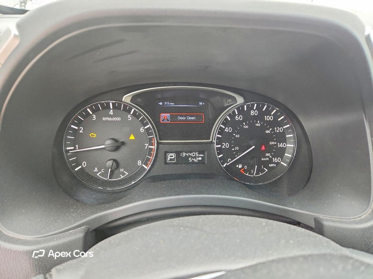 Nissan Pathfinder 2013