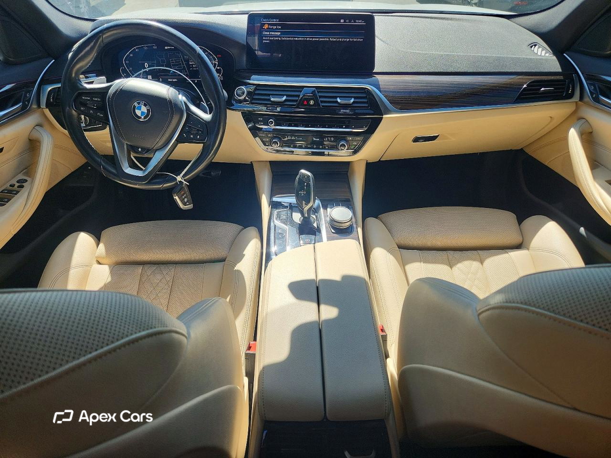 BMW Series 5 2021
