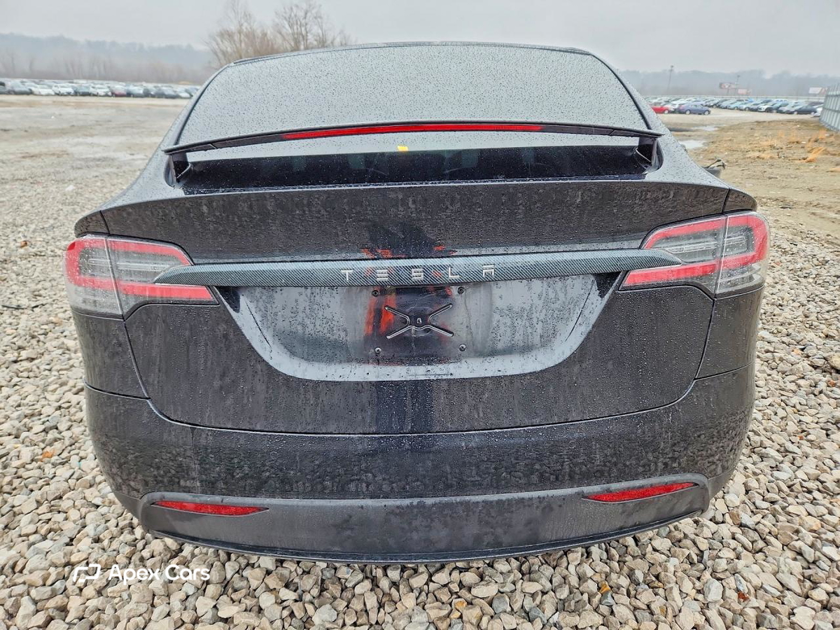 Tesla Model X 2020