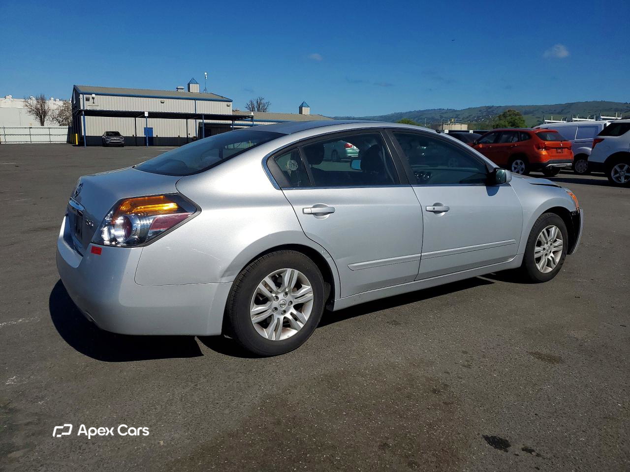 Nissan Altima 2010