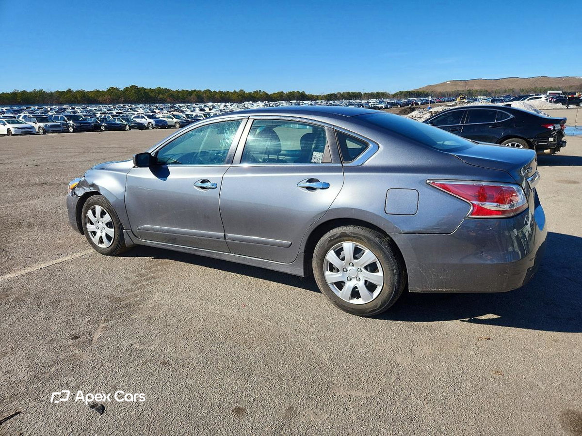 Nissan Altima 2015