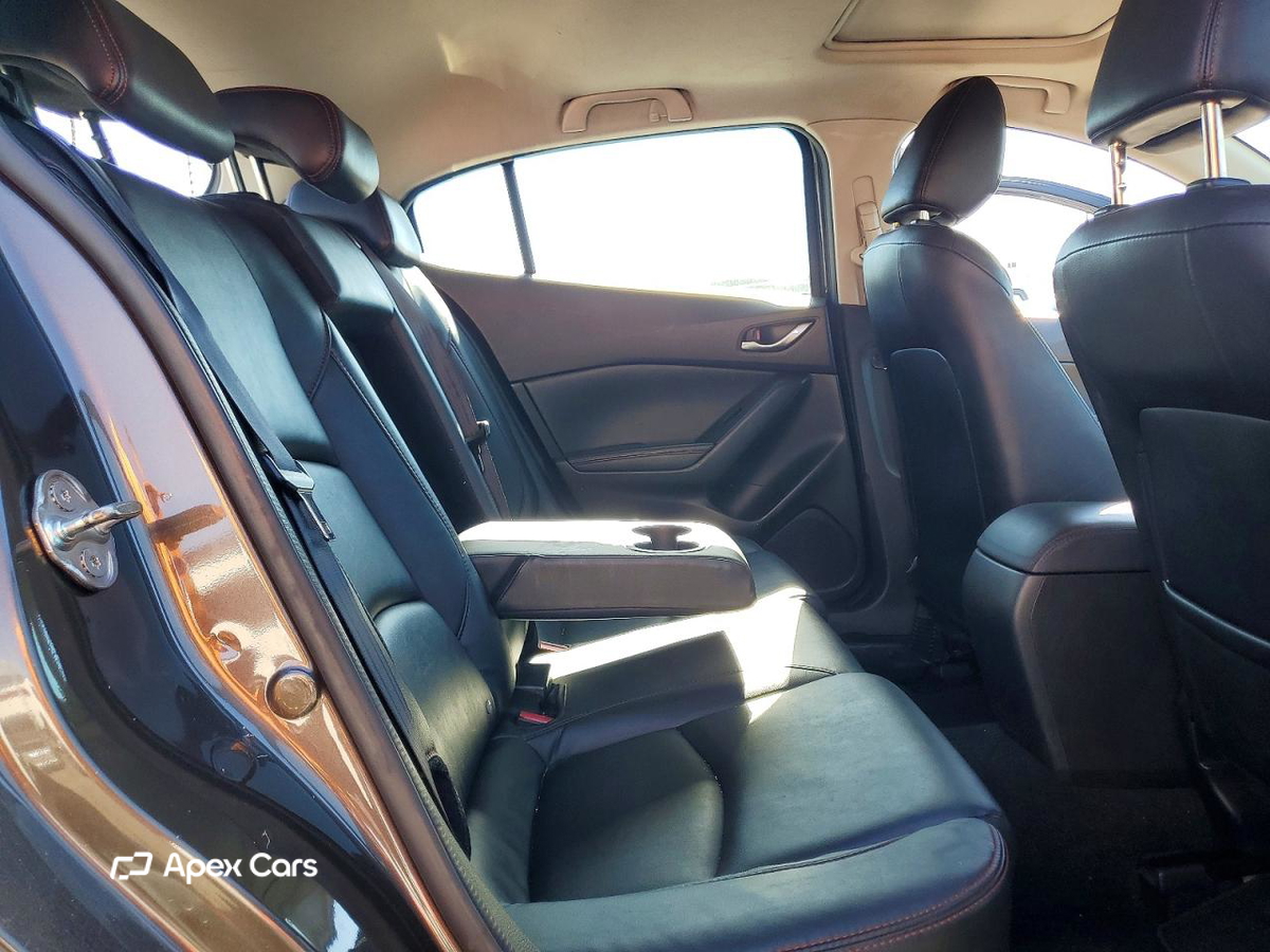 Mazda 3 2016