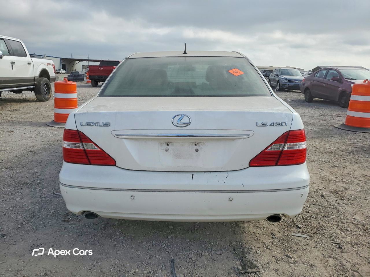Lexus LS 2004