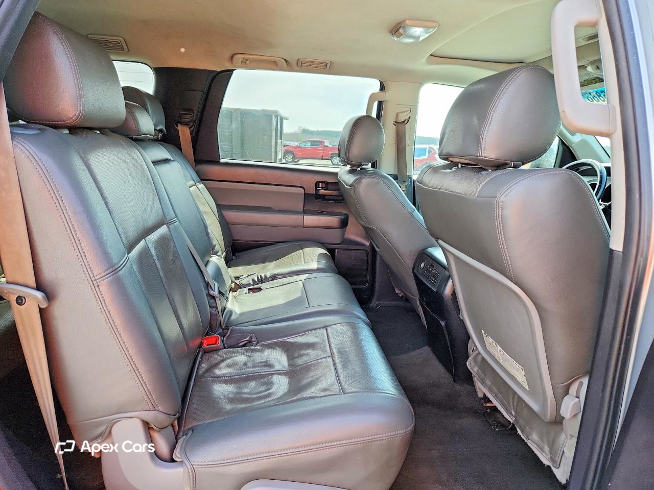 Toyota Sequoia 2013