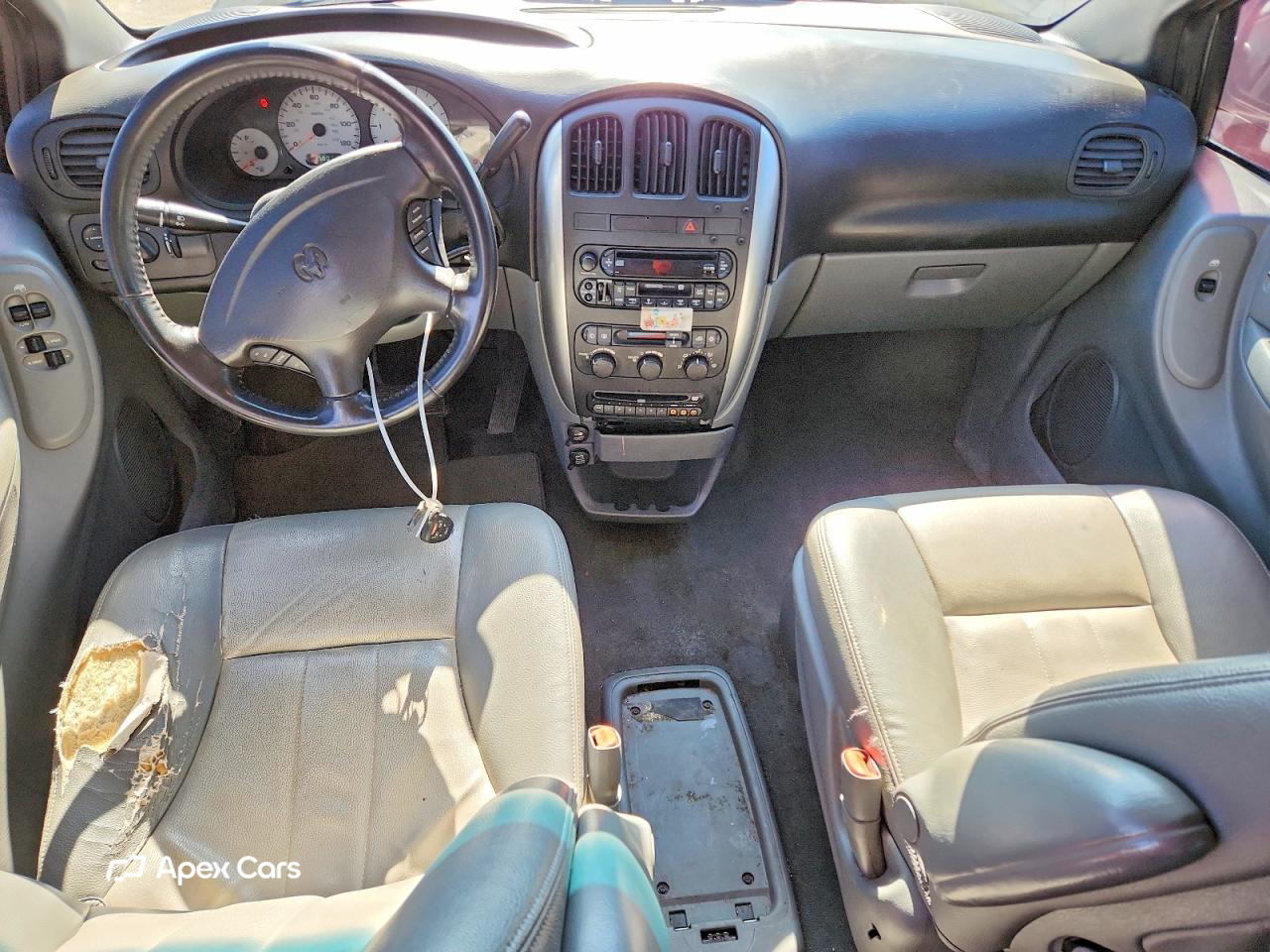 Dodge Caravan 2004