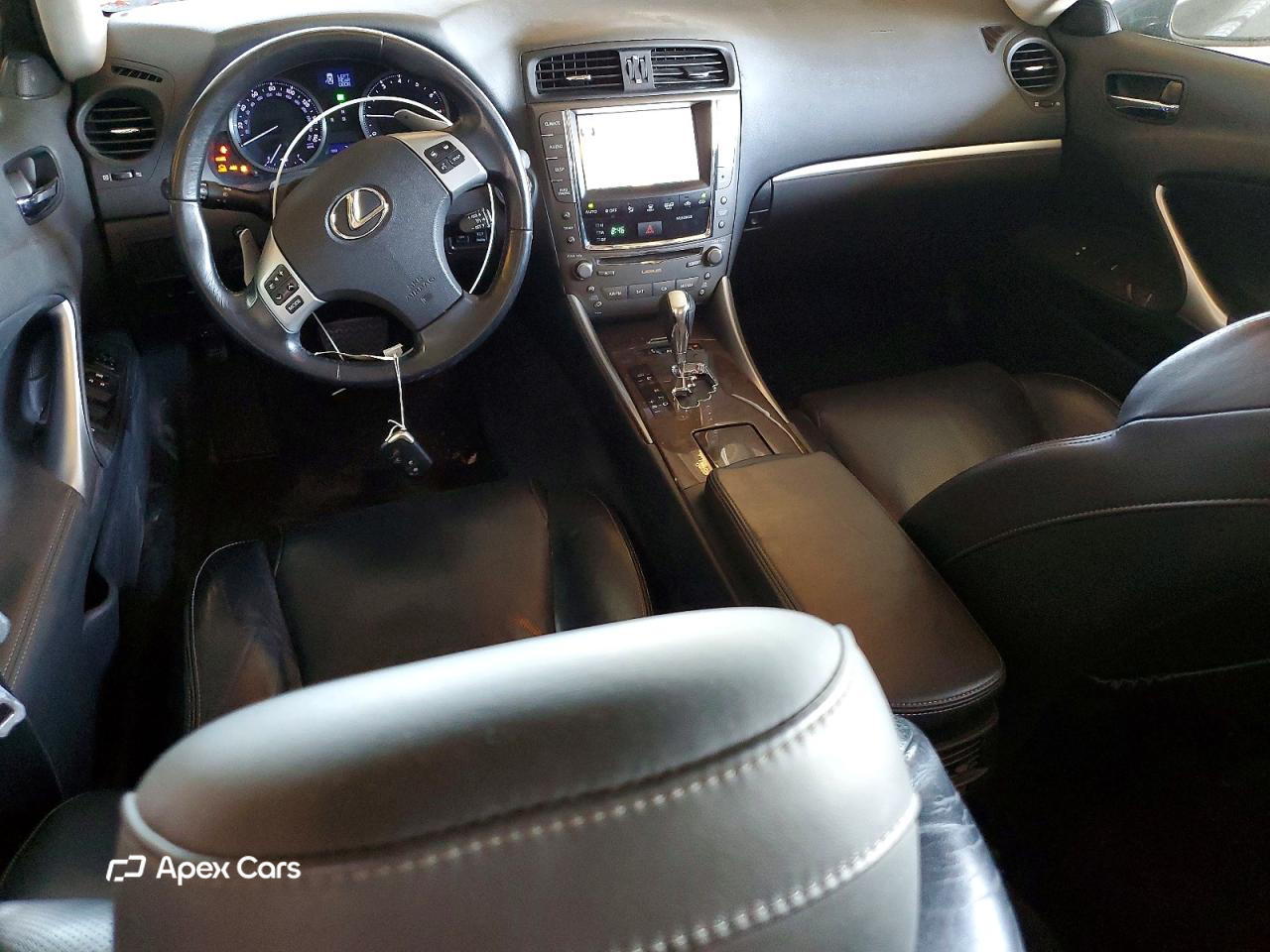 Lexus IS 2011