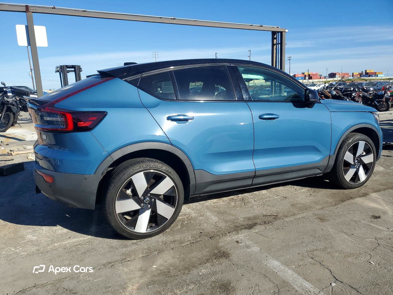 Volvo C40 2022