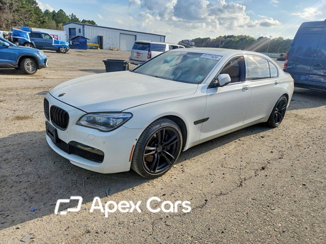 BMW Series 7 2015 - Zdjęcie 1 z 12