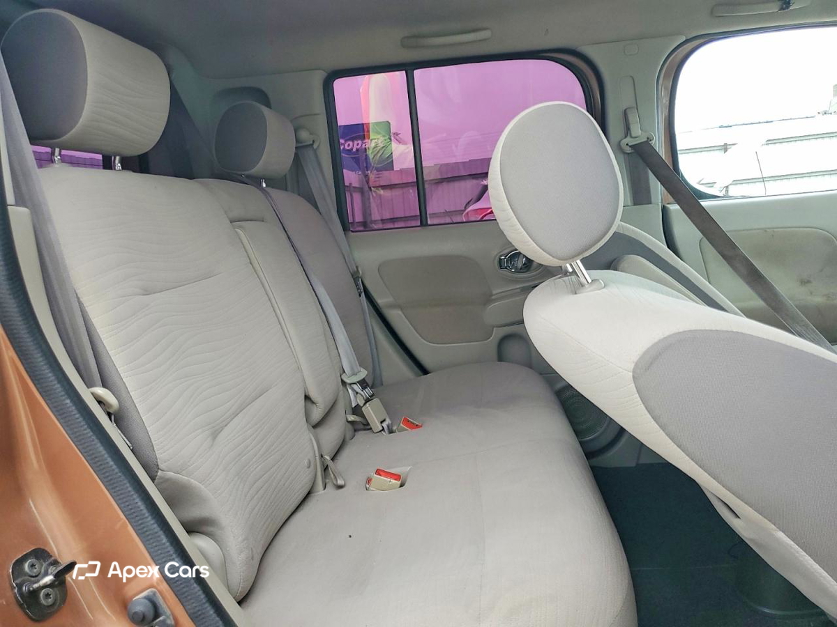 Nissan Cube 2011