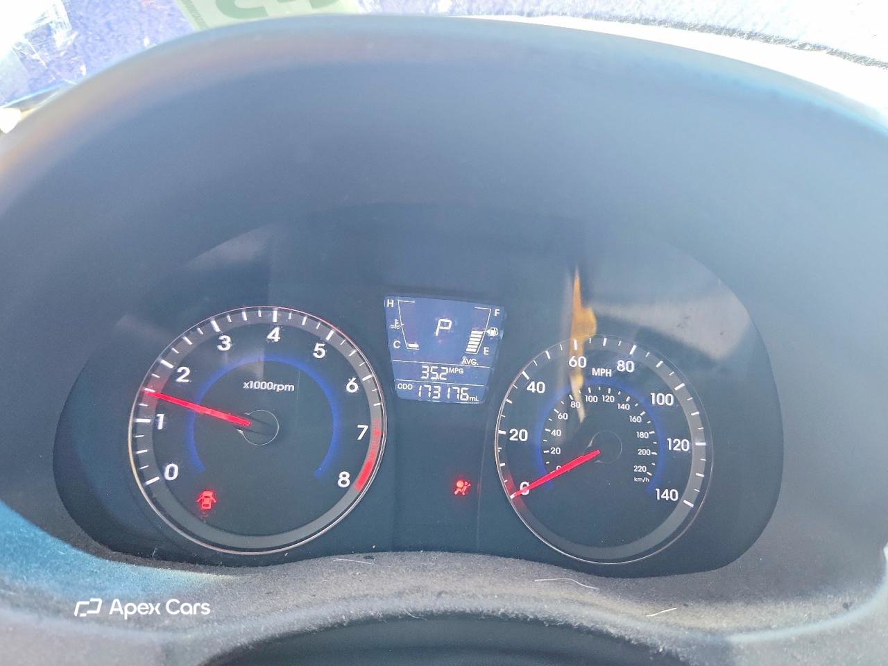 Hyundai Accent 2014