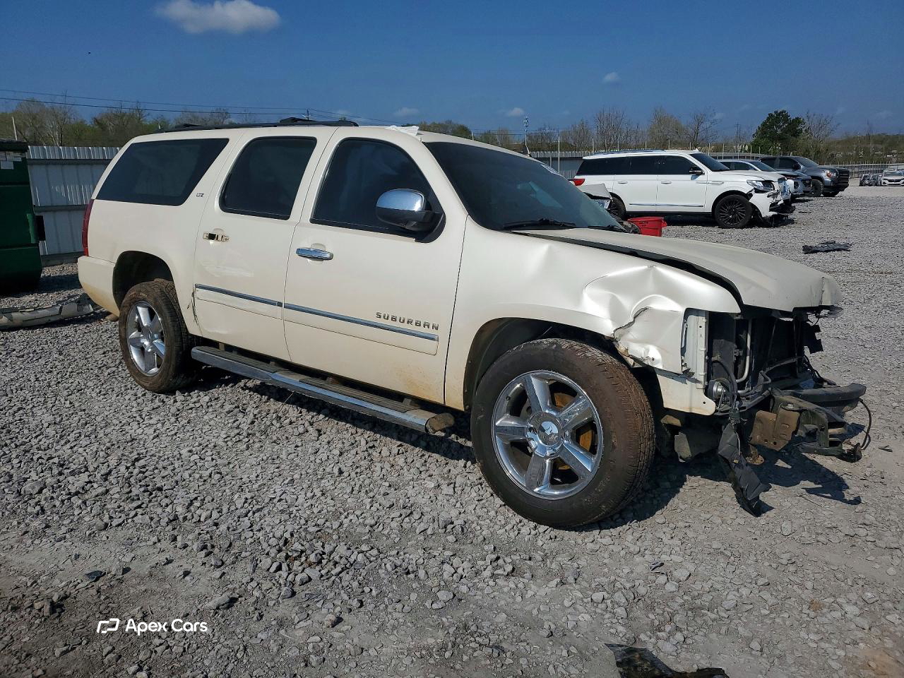 Chevrolet Suburban 2013