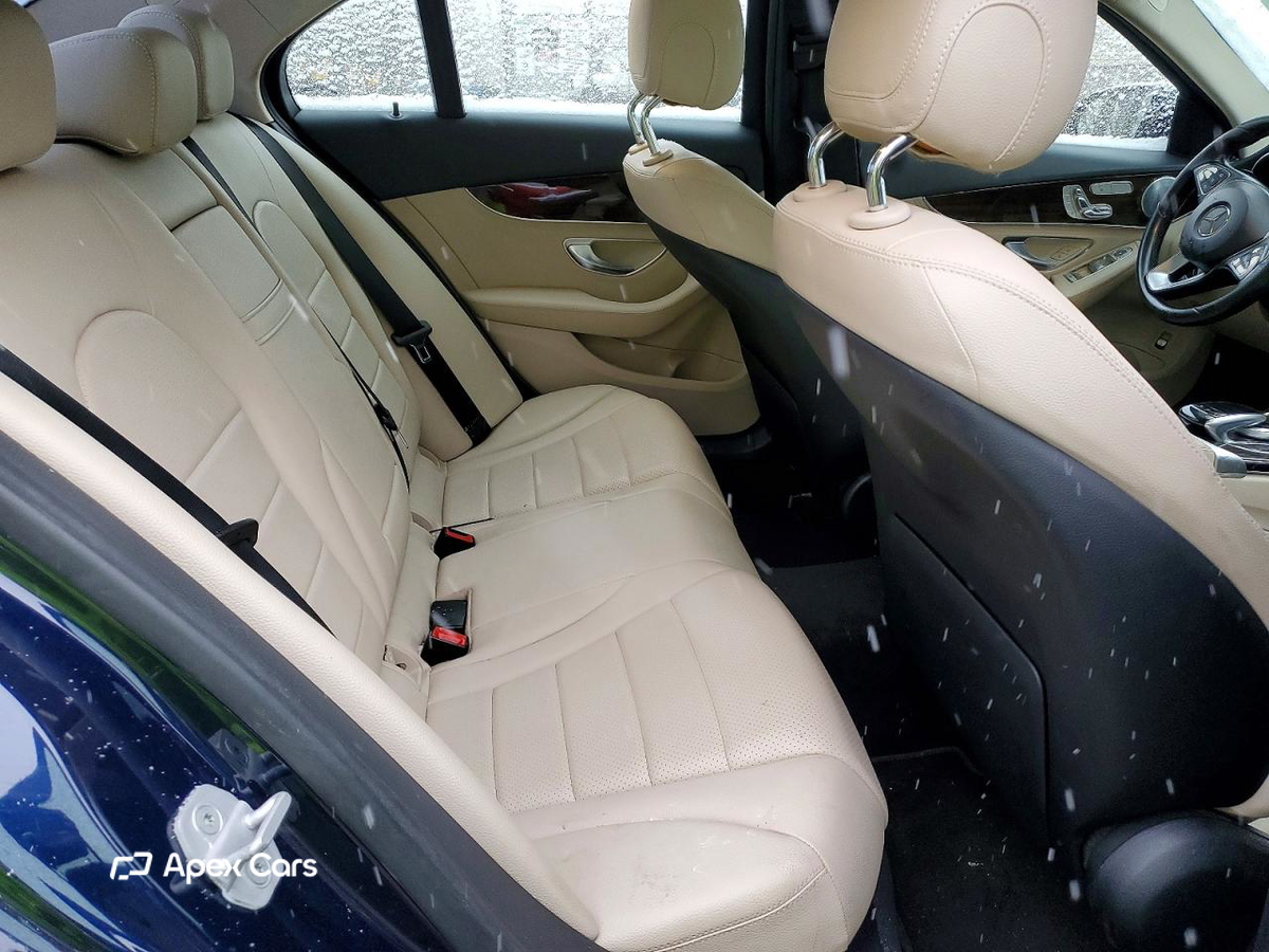 Mercedes-Benz  2015