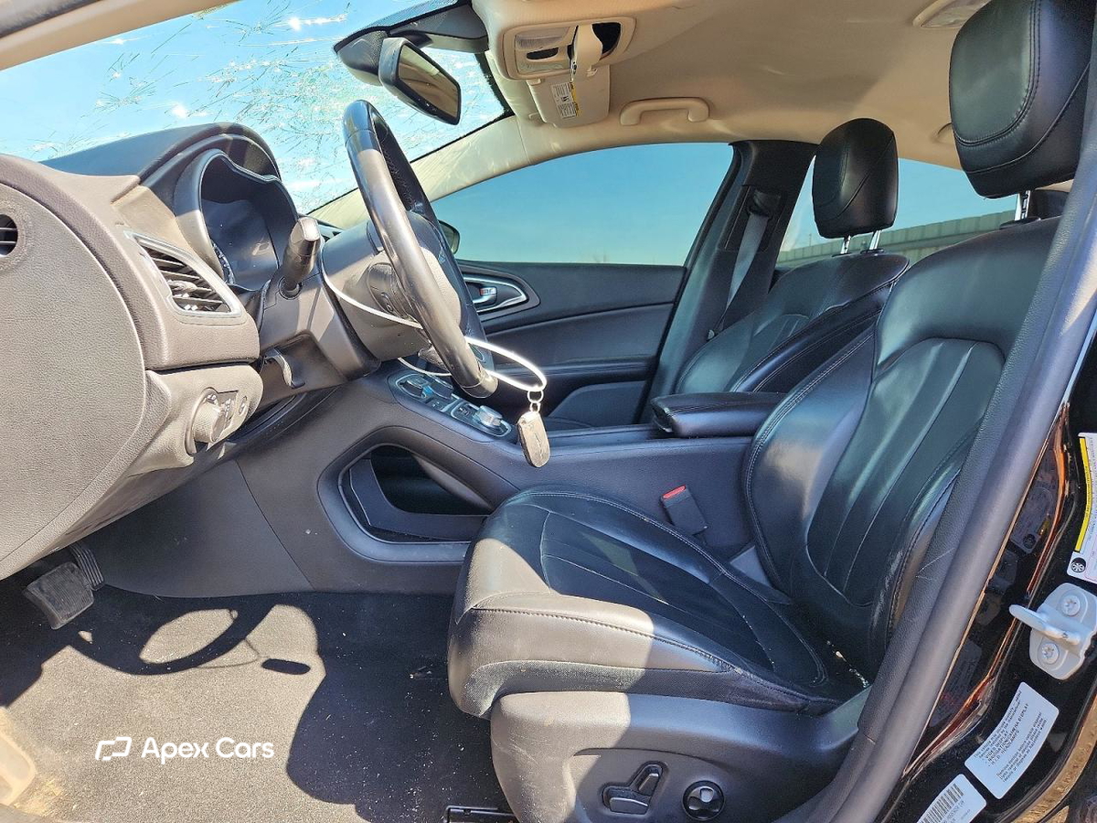 Chrysler 200 2017