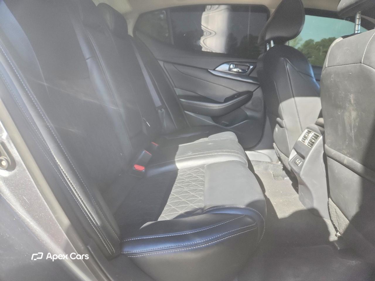Nissan Maxima 2019