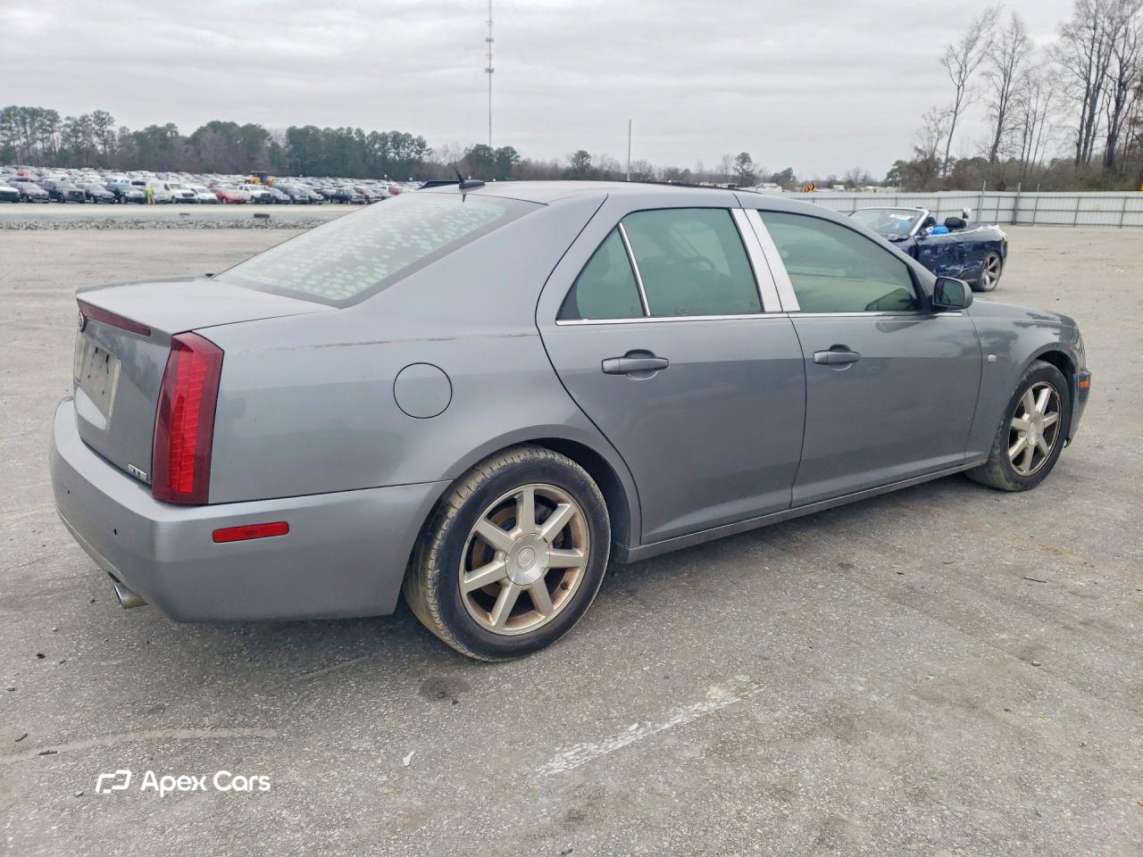 Cadillac STS 2005