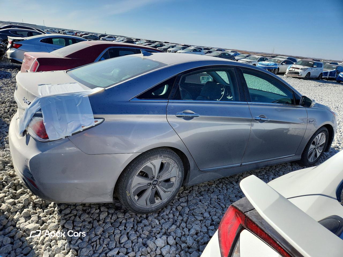 Hyundai  2013
