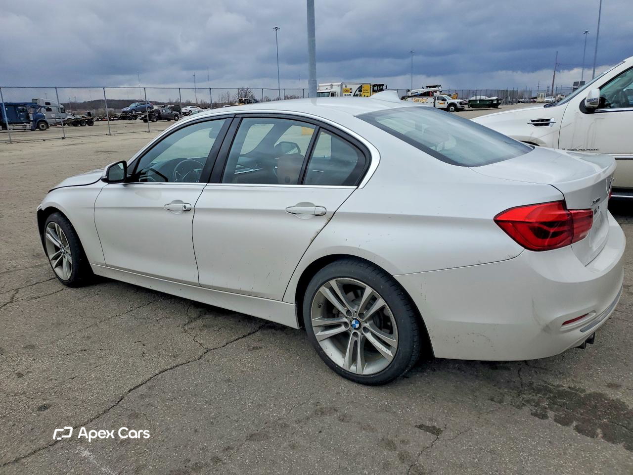 BMW Series 3 2016