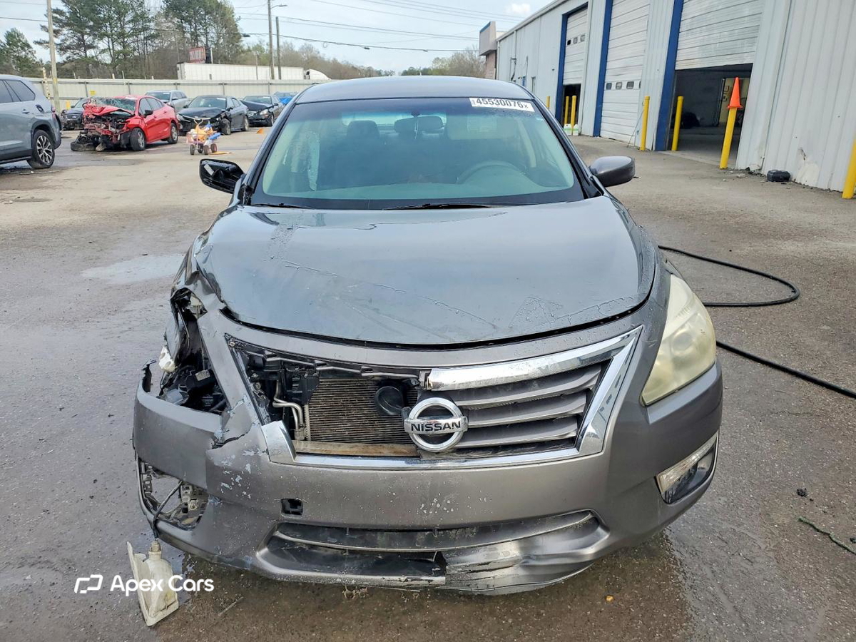 Nissan Altima 2015