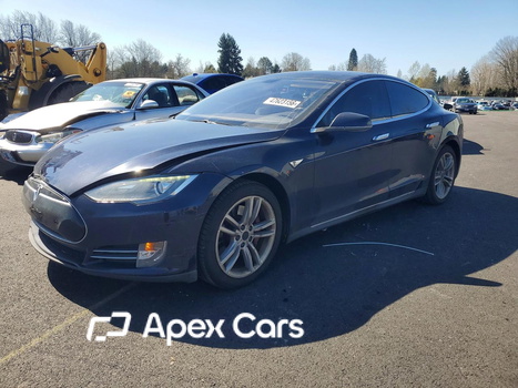 Tesla Model S 2014 - Image 1 of 12