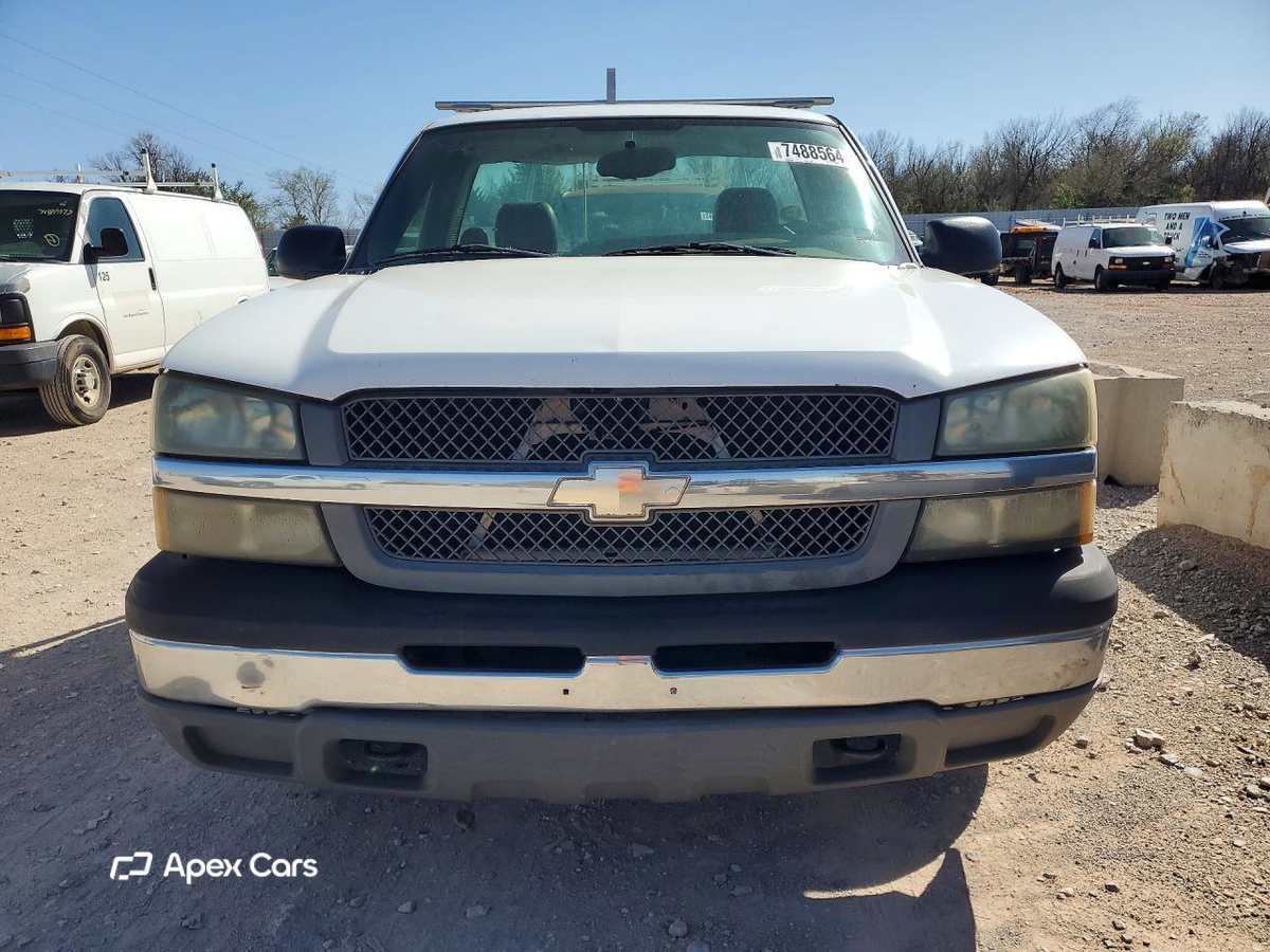 Chevrolet Silverado 2004