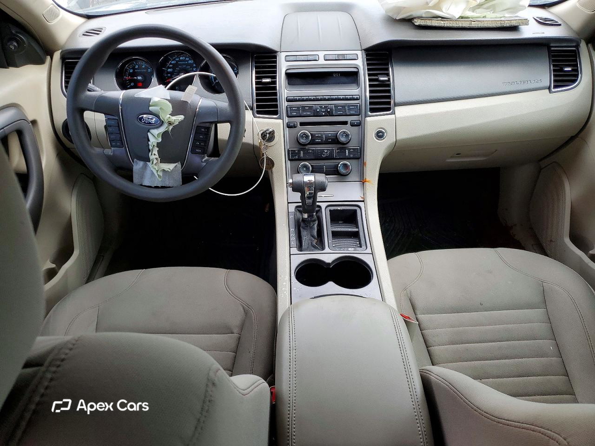 Ford Taurus 2010