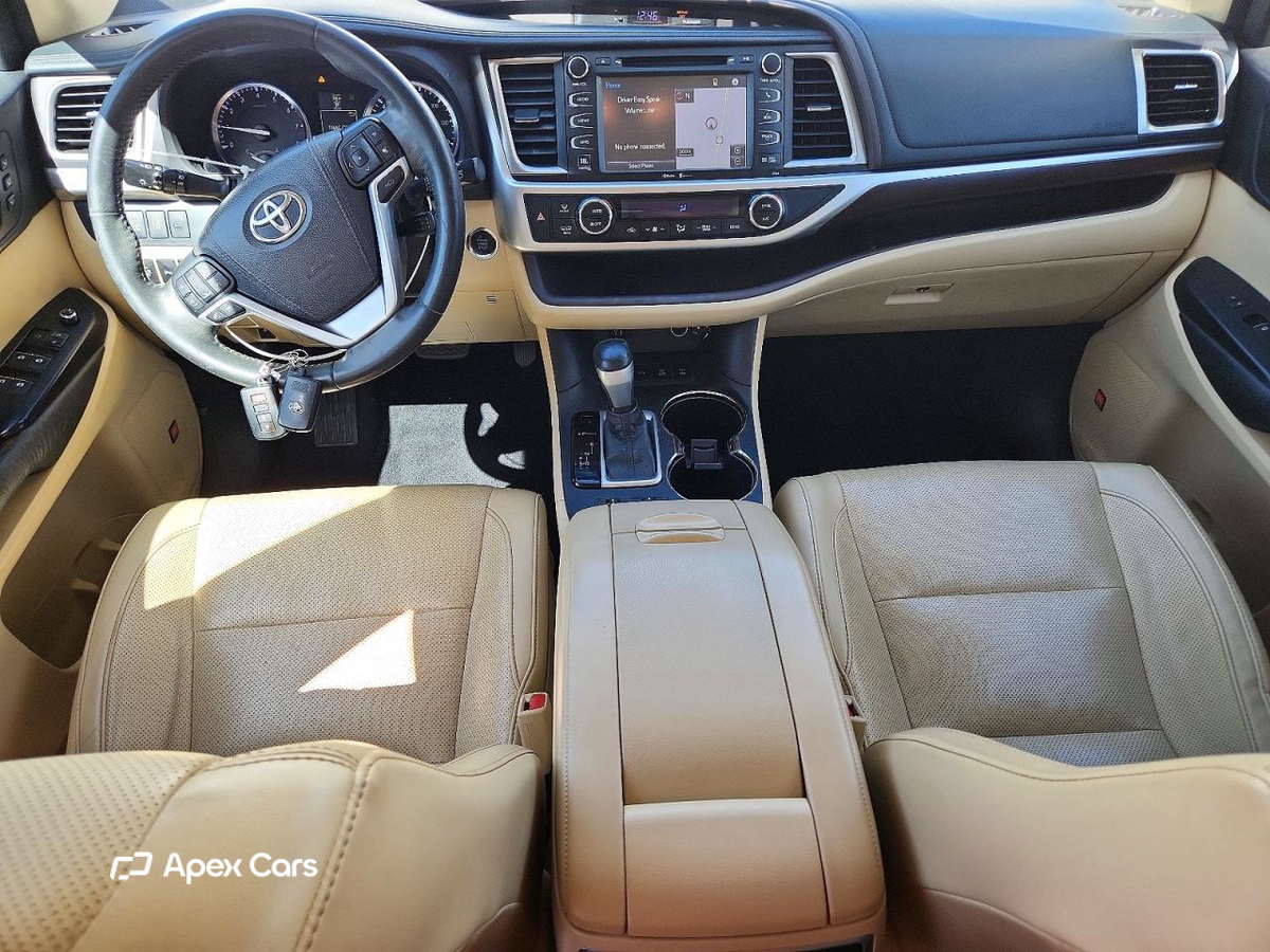 Toyota Highlander 2015