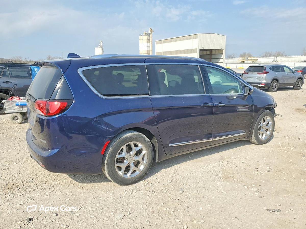 Chrysler Pacifica 2017