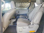 Toyota Sienna 2011