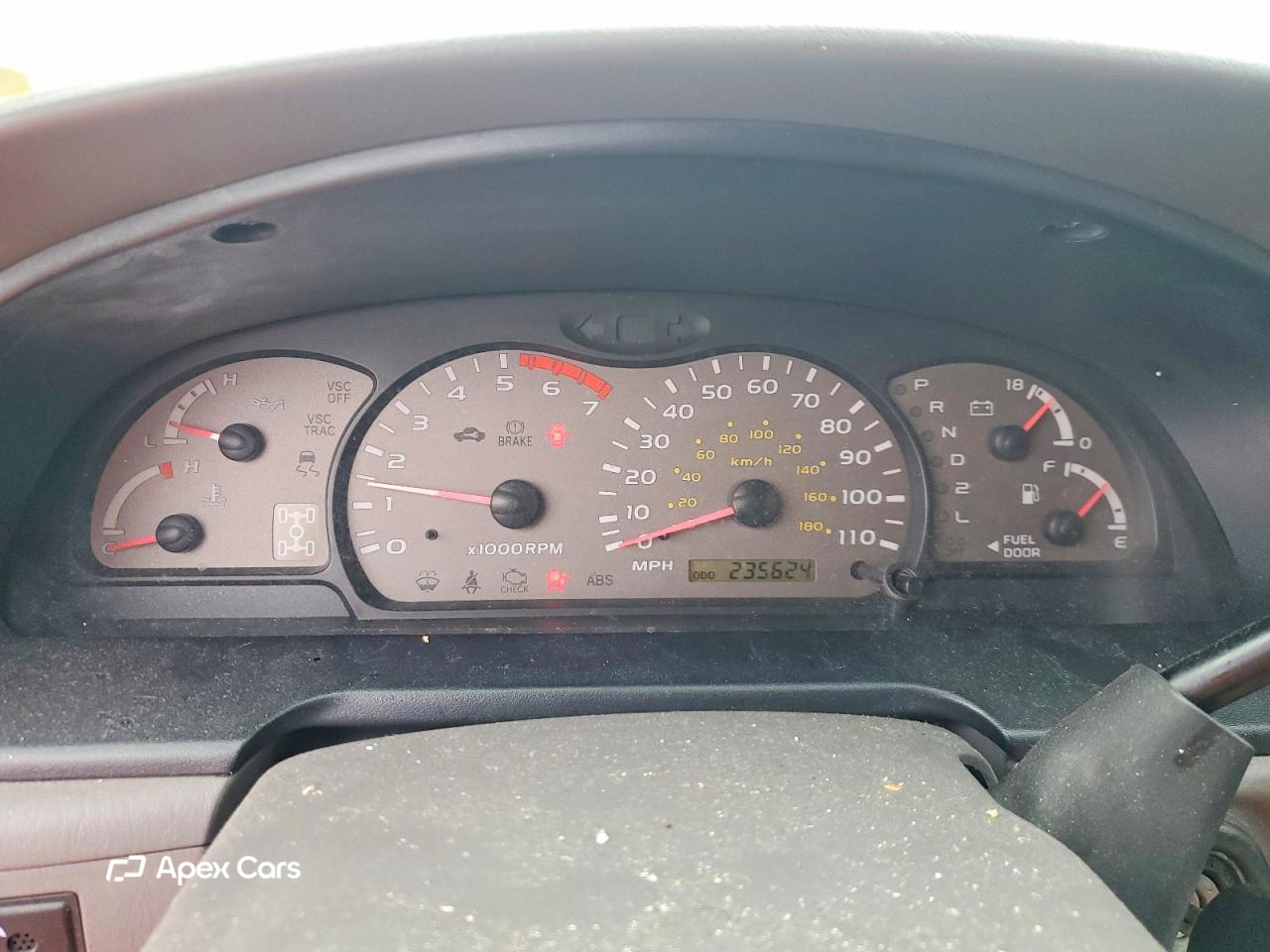 Toyota Sequoia 2003