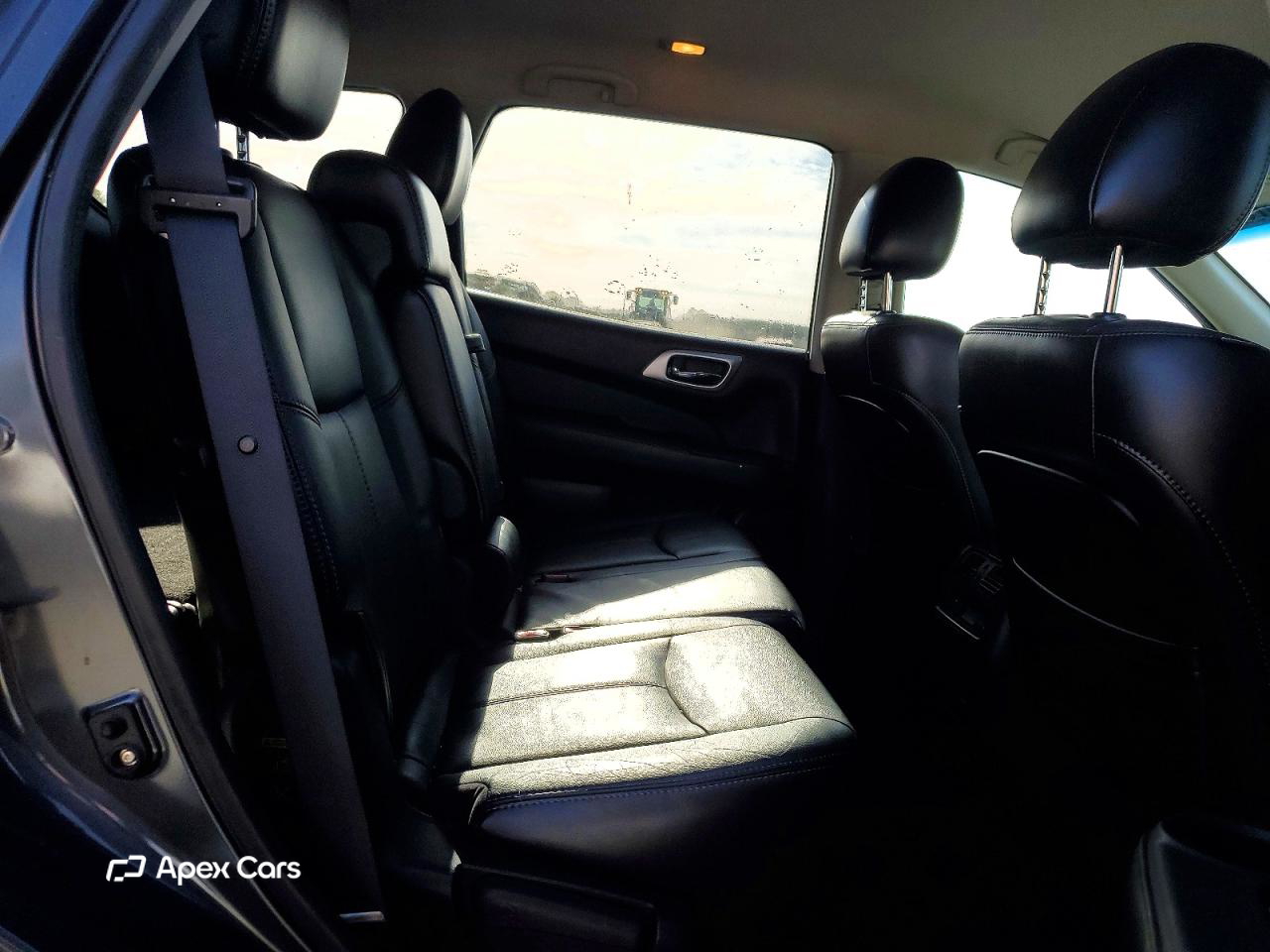 Nissan Pathfinder 2014