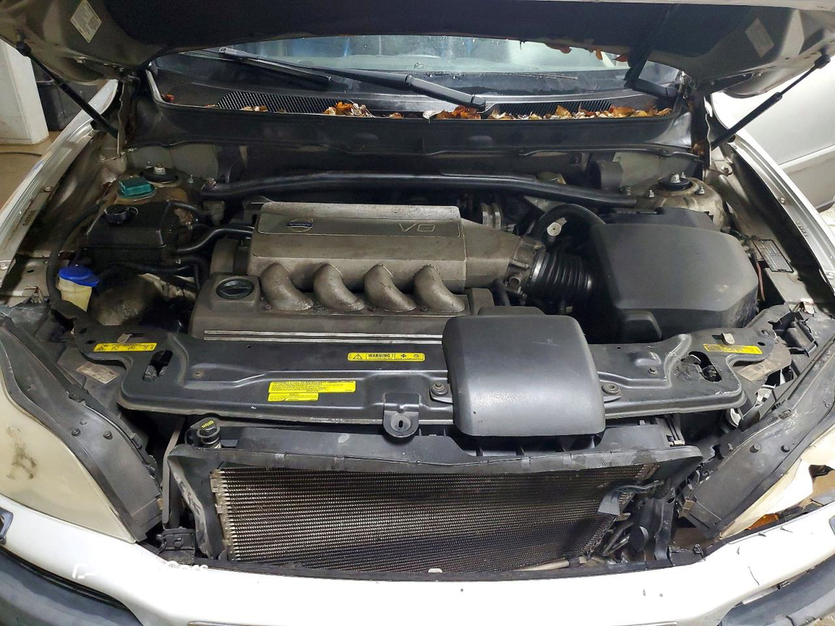 Volvo XC90 2005