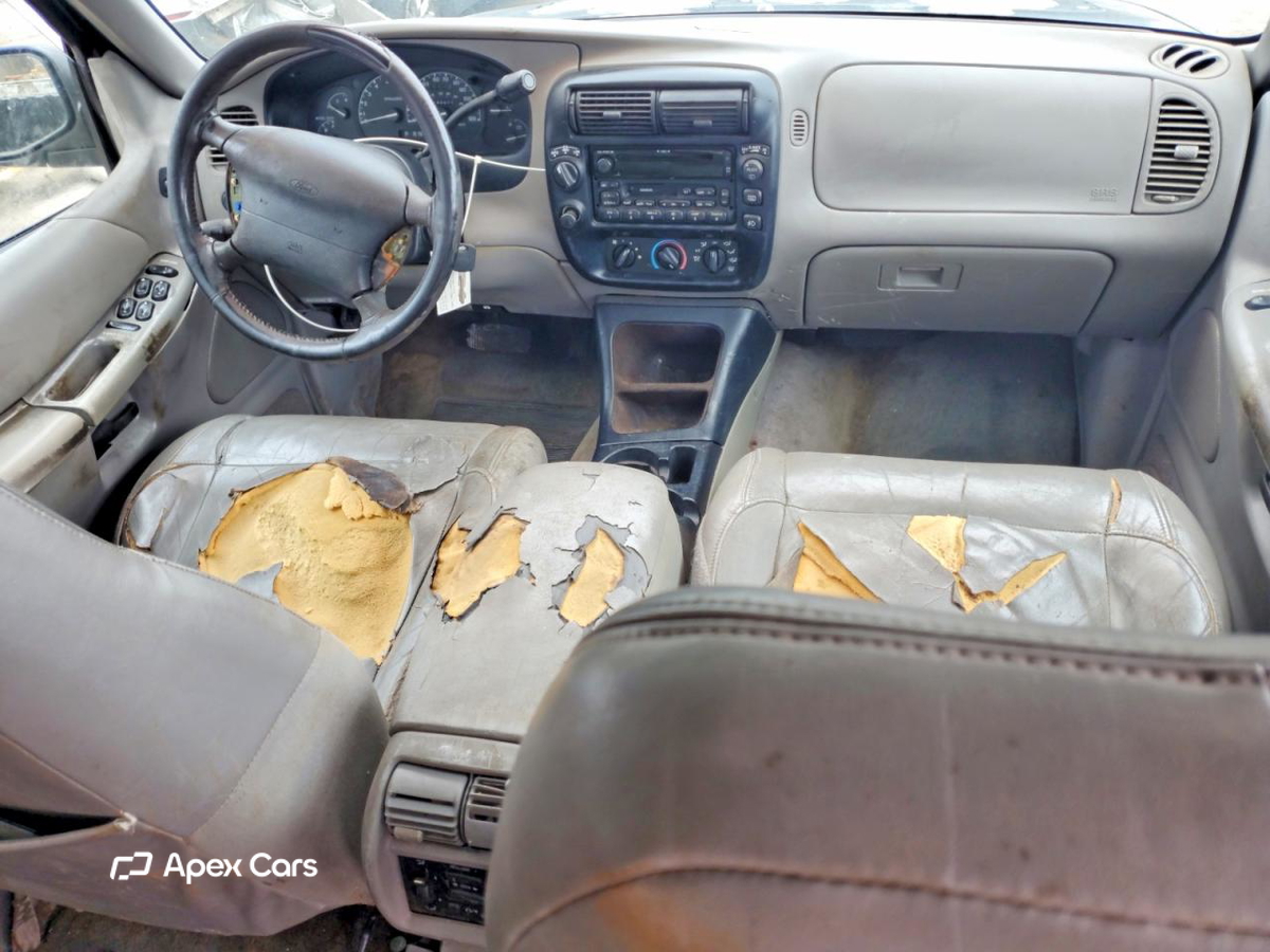 Ford Explorer 1999