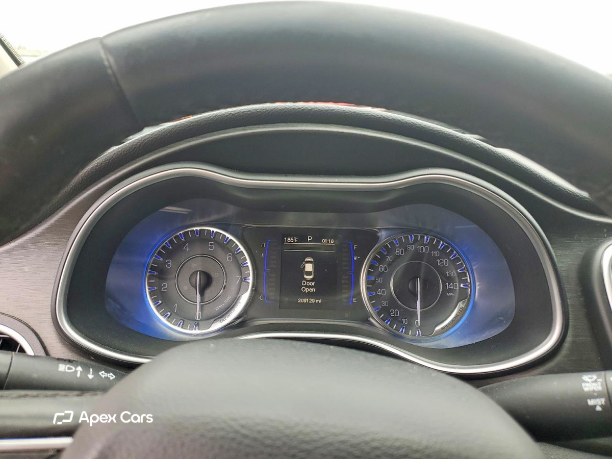 Chrysler 200 2015