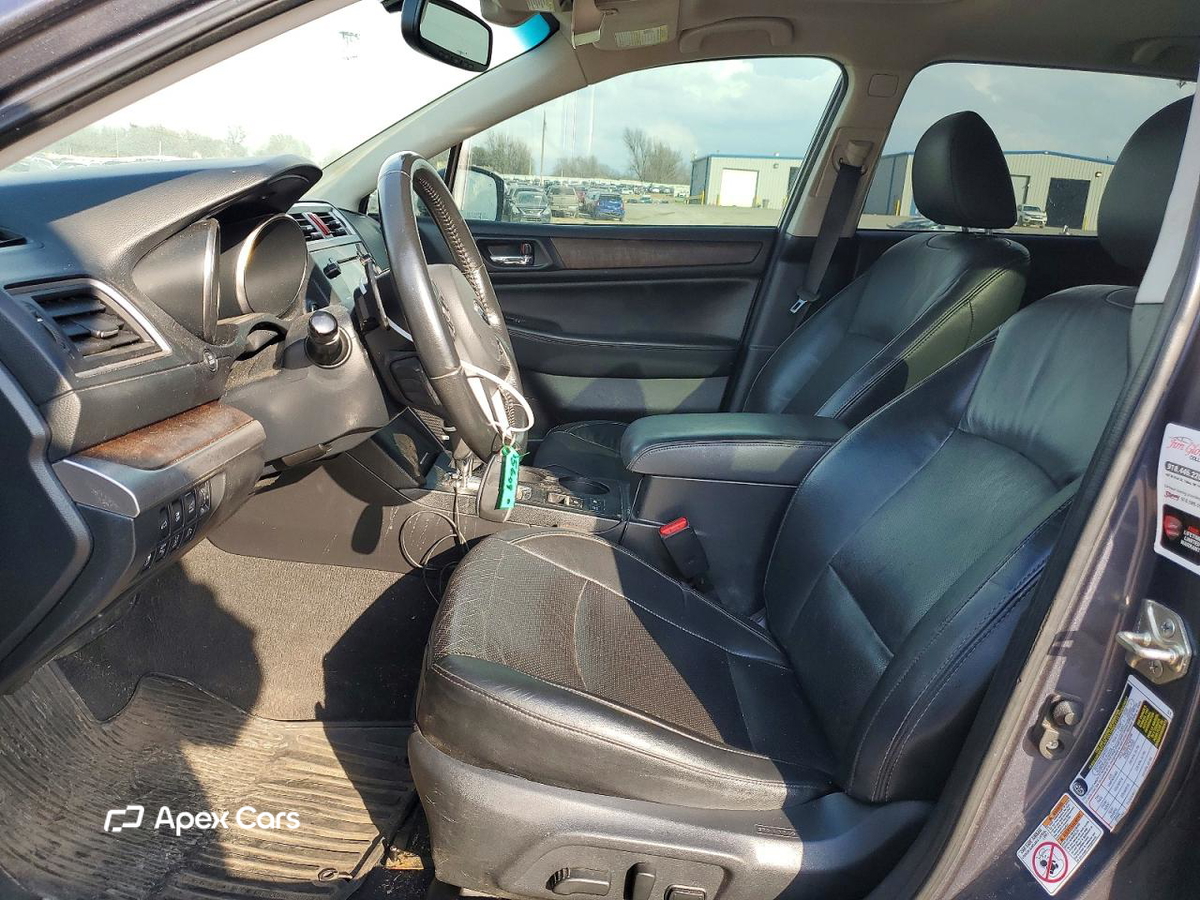 Subaru Outback 2015