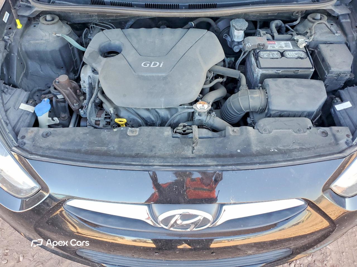 Hyundai Accent 2012