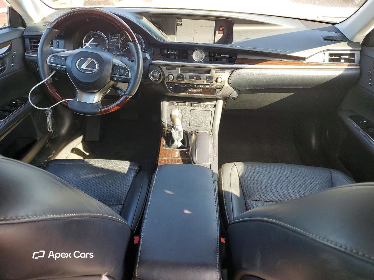 Lexus ES 2017