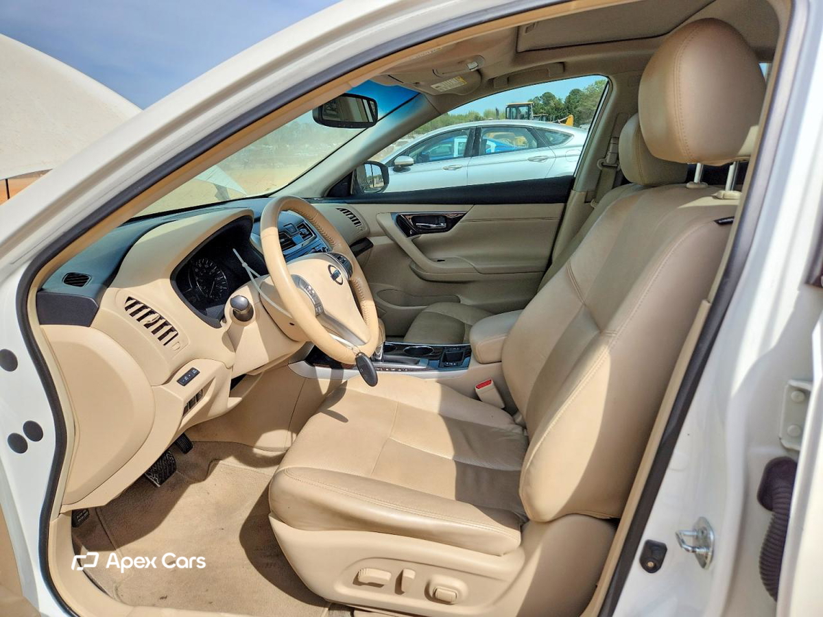Nissan Altima 2013