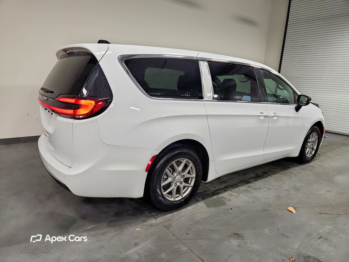 Chrysler Pacifica 2026