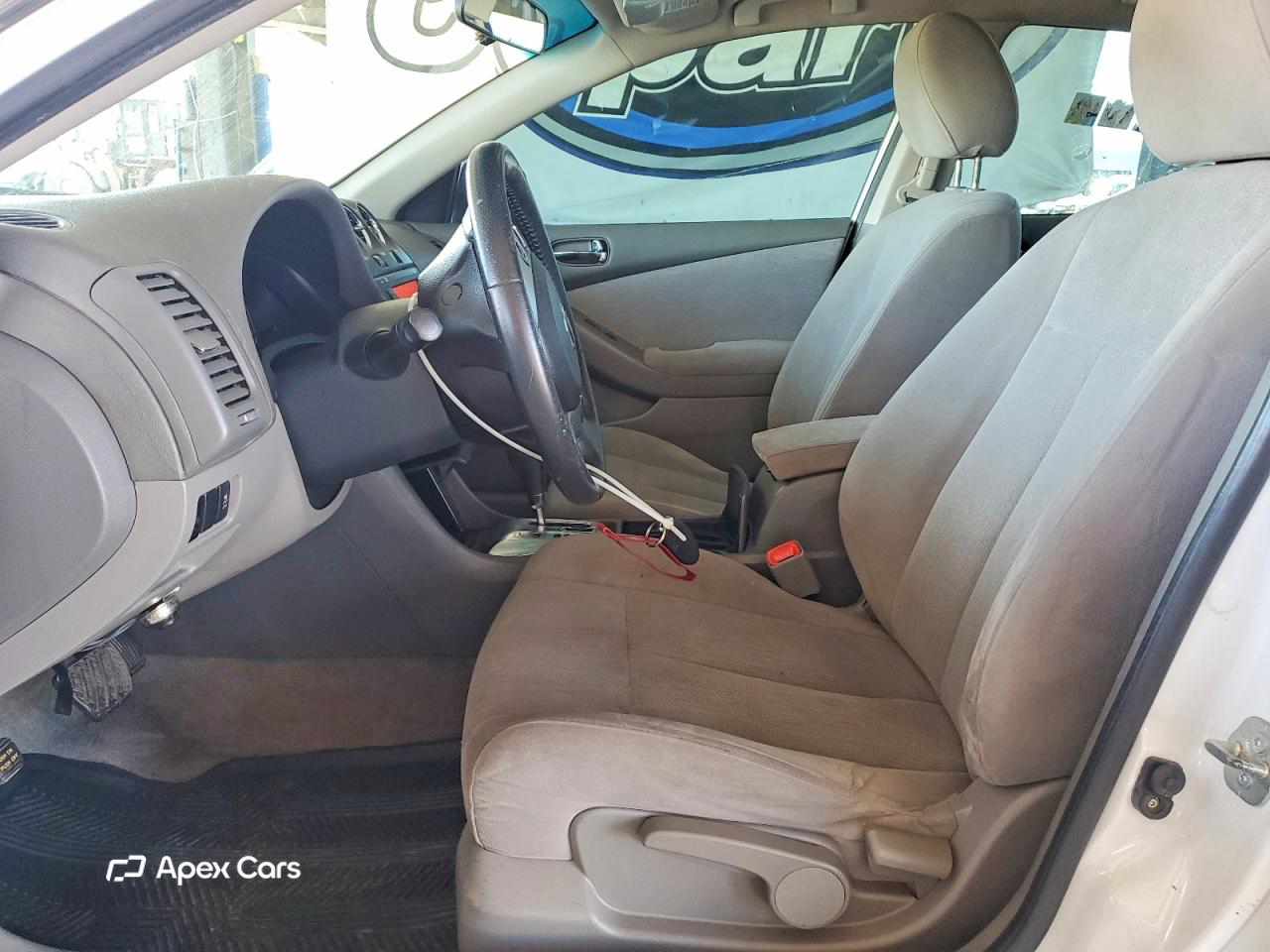 Nissan Altima 2011