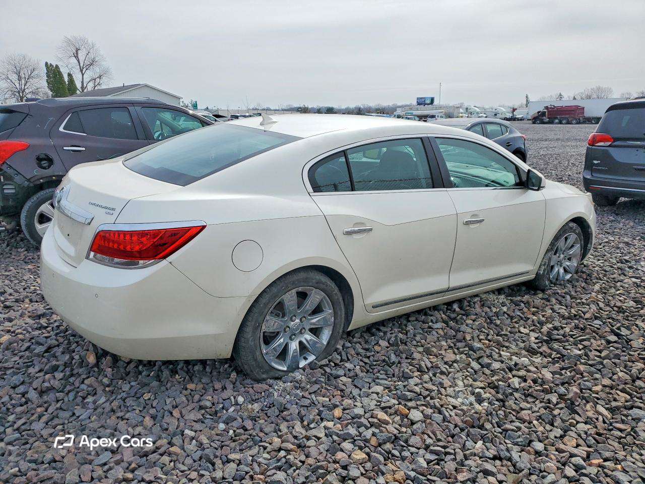 Buick LaCrosse 2011