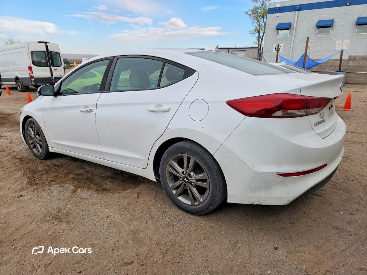 Hyundai Elantra 2017
