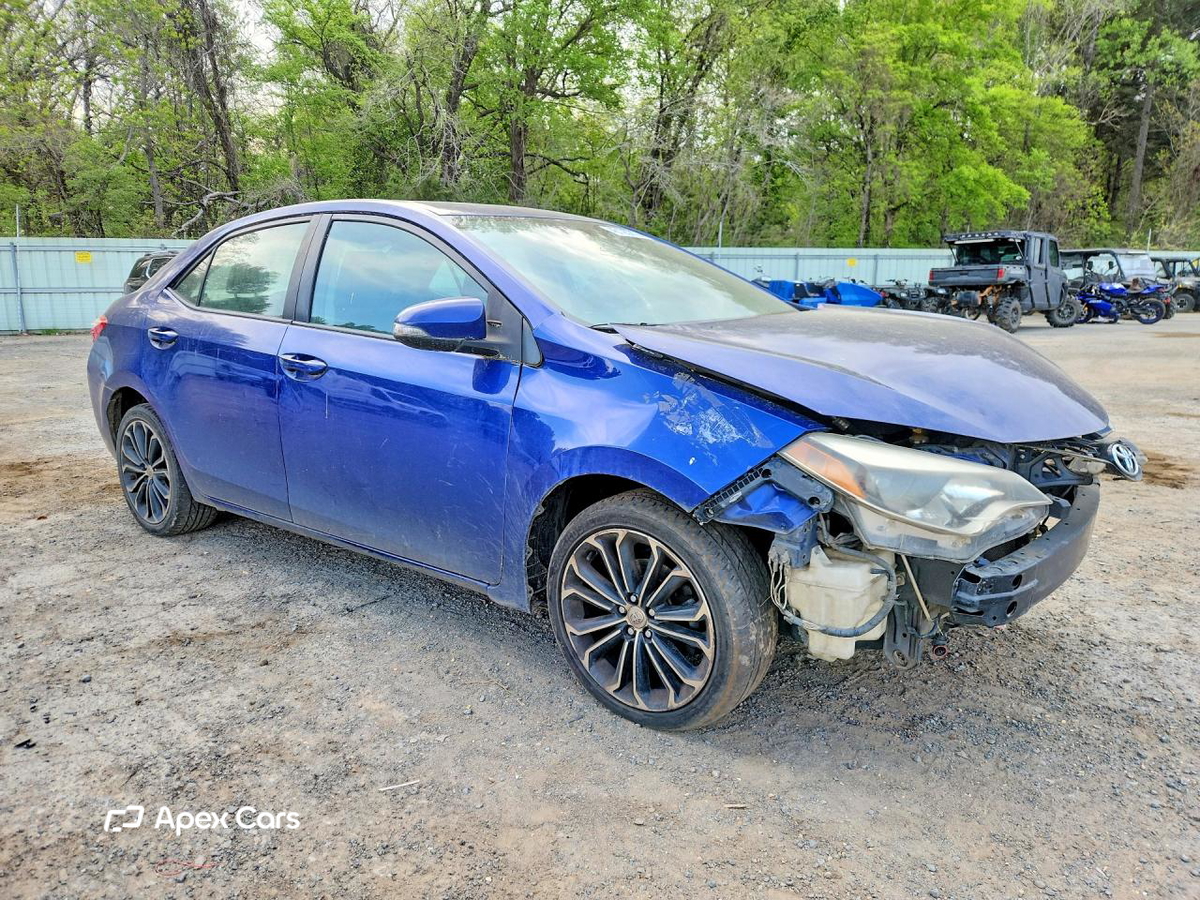 Toyota Corolla 2015